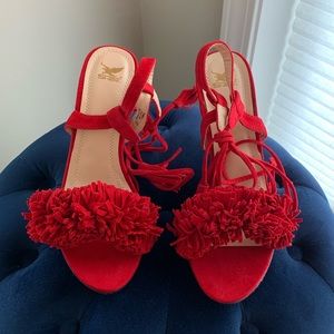 NWOT, Red fringe shoes ready for a loving home!